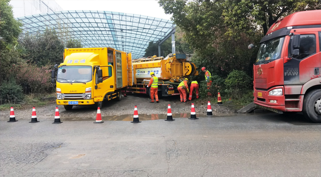 中原成区雨污水管网“四位一体”检测疏通项目